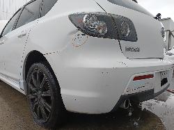 View MAZDA 3 2006 5_DOOR Hatchback Breaking