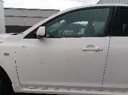 View MAZDA 3 2006 5_DOOR Hatchback Breaking