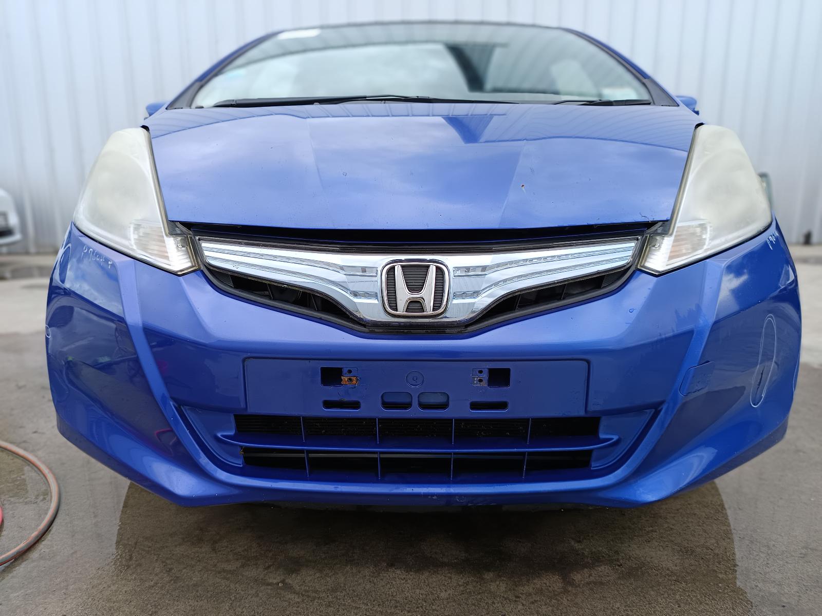View Auto part High Level Stoplight HONDA JAZZ 2011