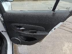 View HOLDEN CRUZE 2013 5_DOOR Sedan Breaking