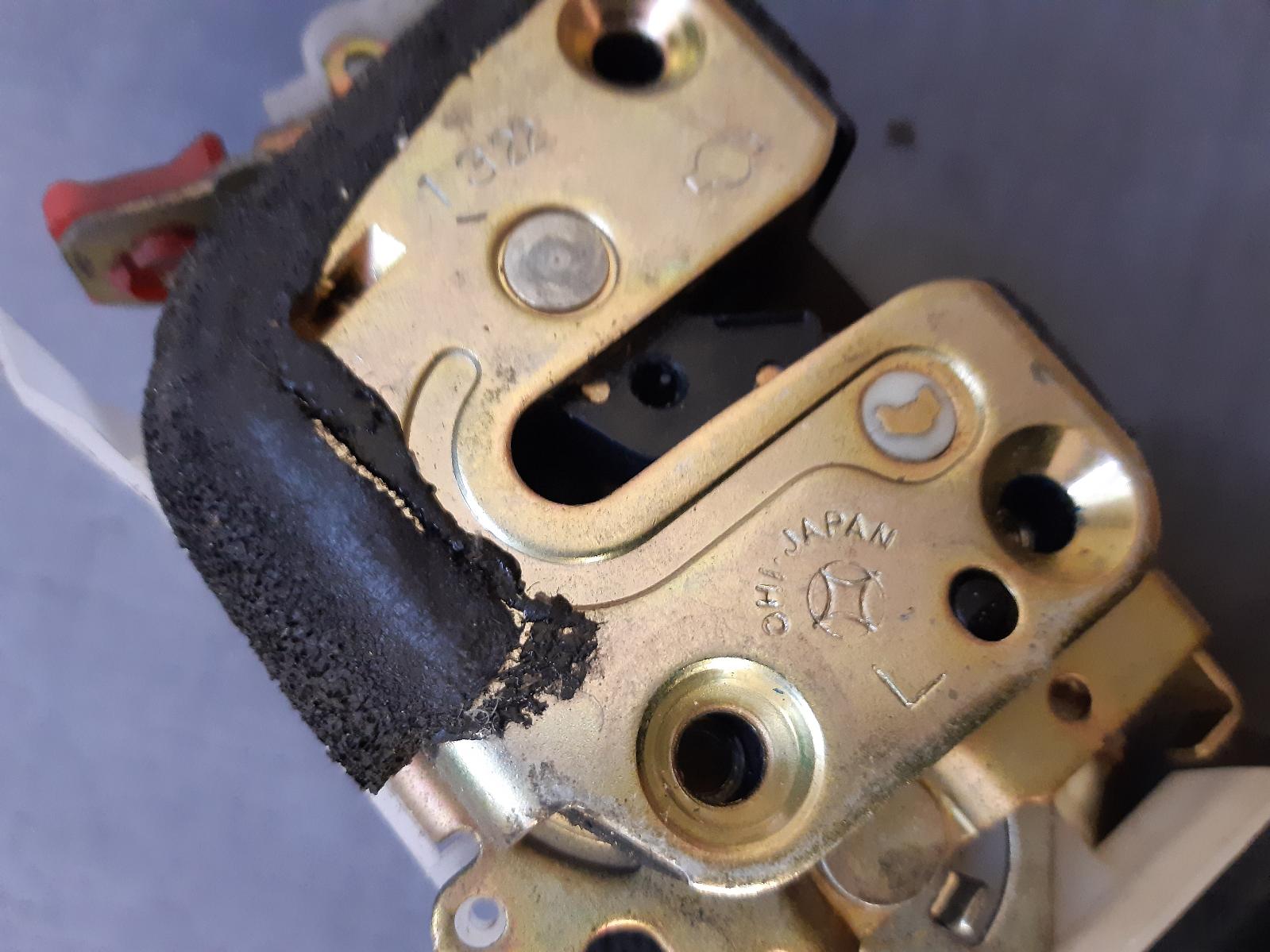 1998 NISSAN AVENIR (NZ ONLY) Door/Boot/Gate Lock Contact us for Photo