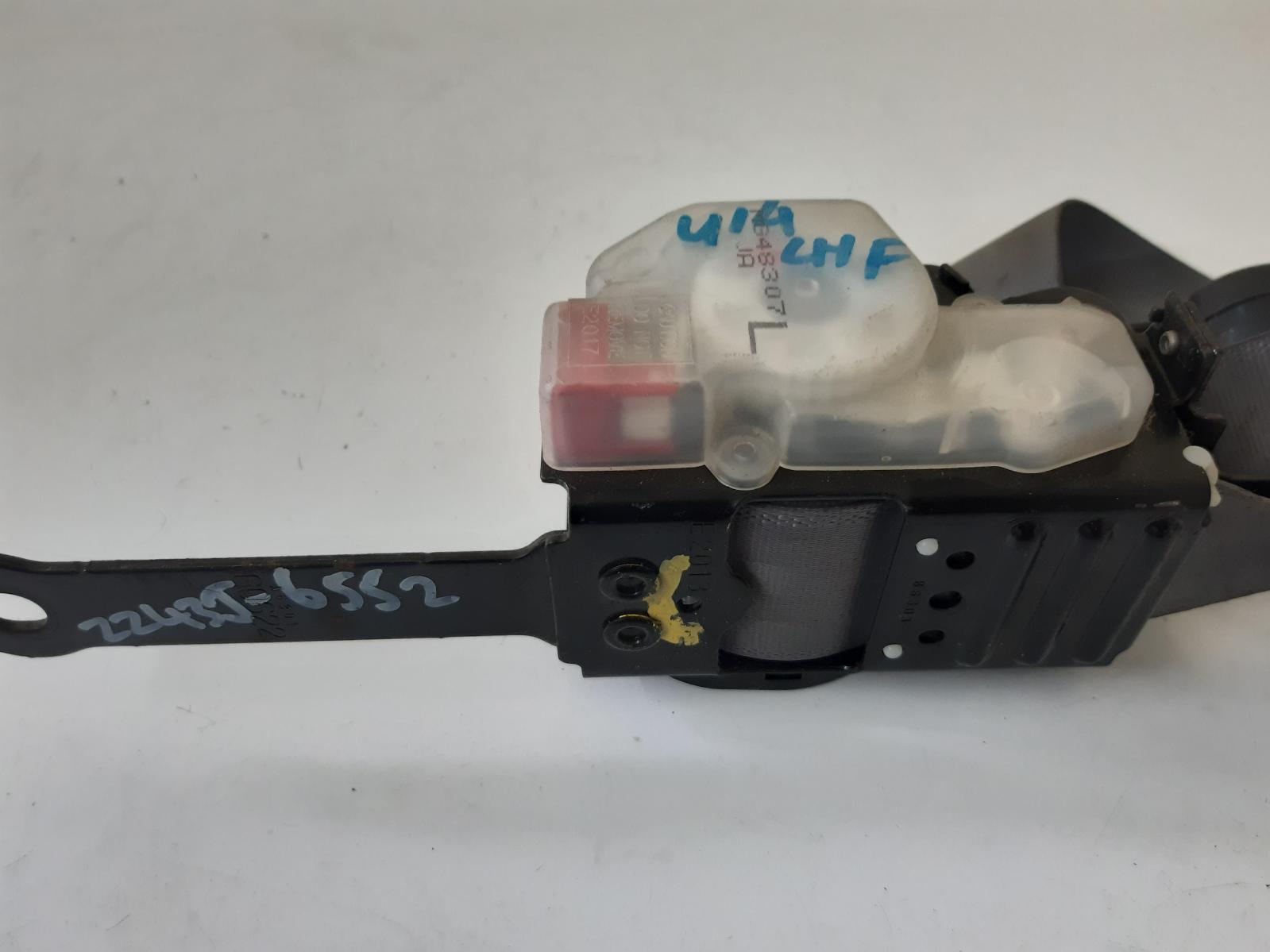1997 NISSAN BLUEBIRD Seatbelt/Stalk Contact us for Photo