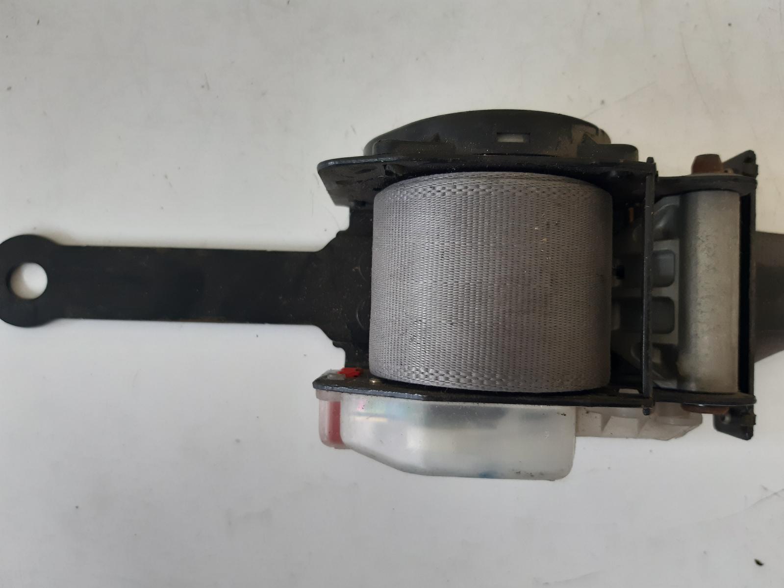 1997 NISSAN BLUEBIRD Seatbelt/Stalk Contact us for Photo