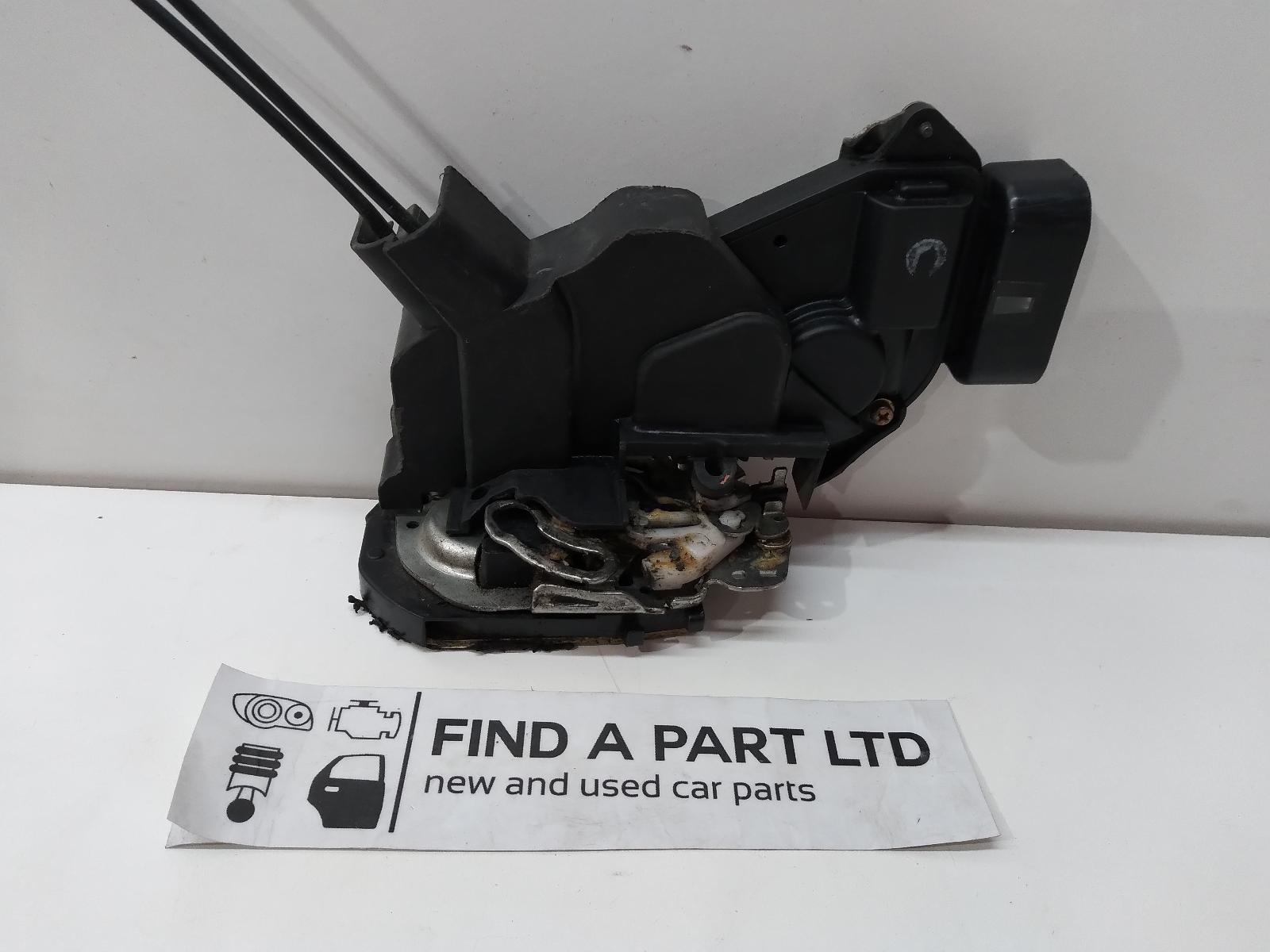 View Auto part Door/Boot/Gate Lock TOYOTA NADIA (NZ ONLY) 2001