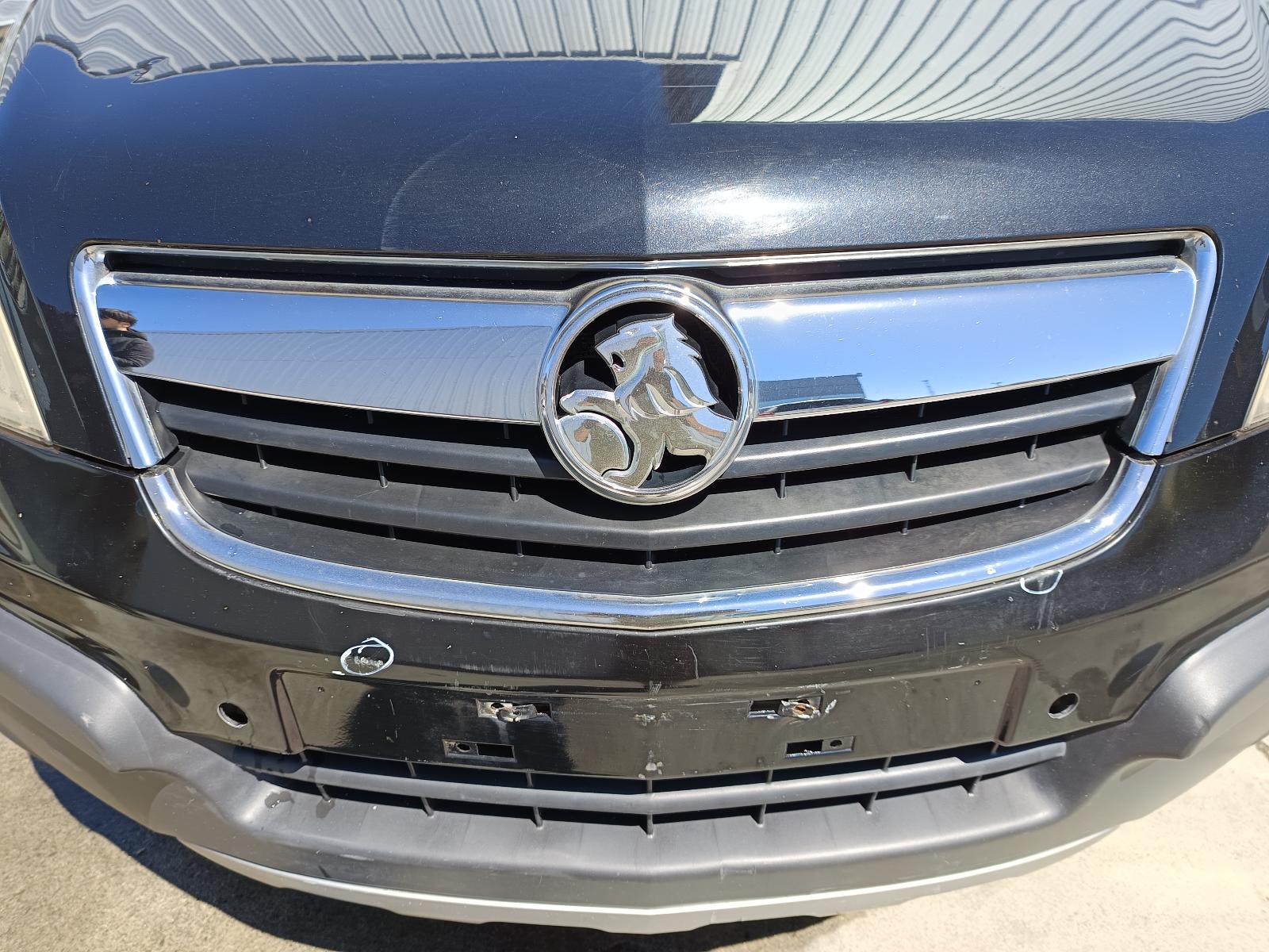 View HOLDEN CAPTIVA 2010 5_DOOR Station Wagon Breaking