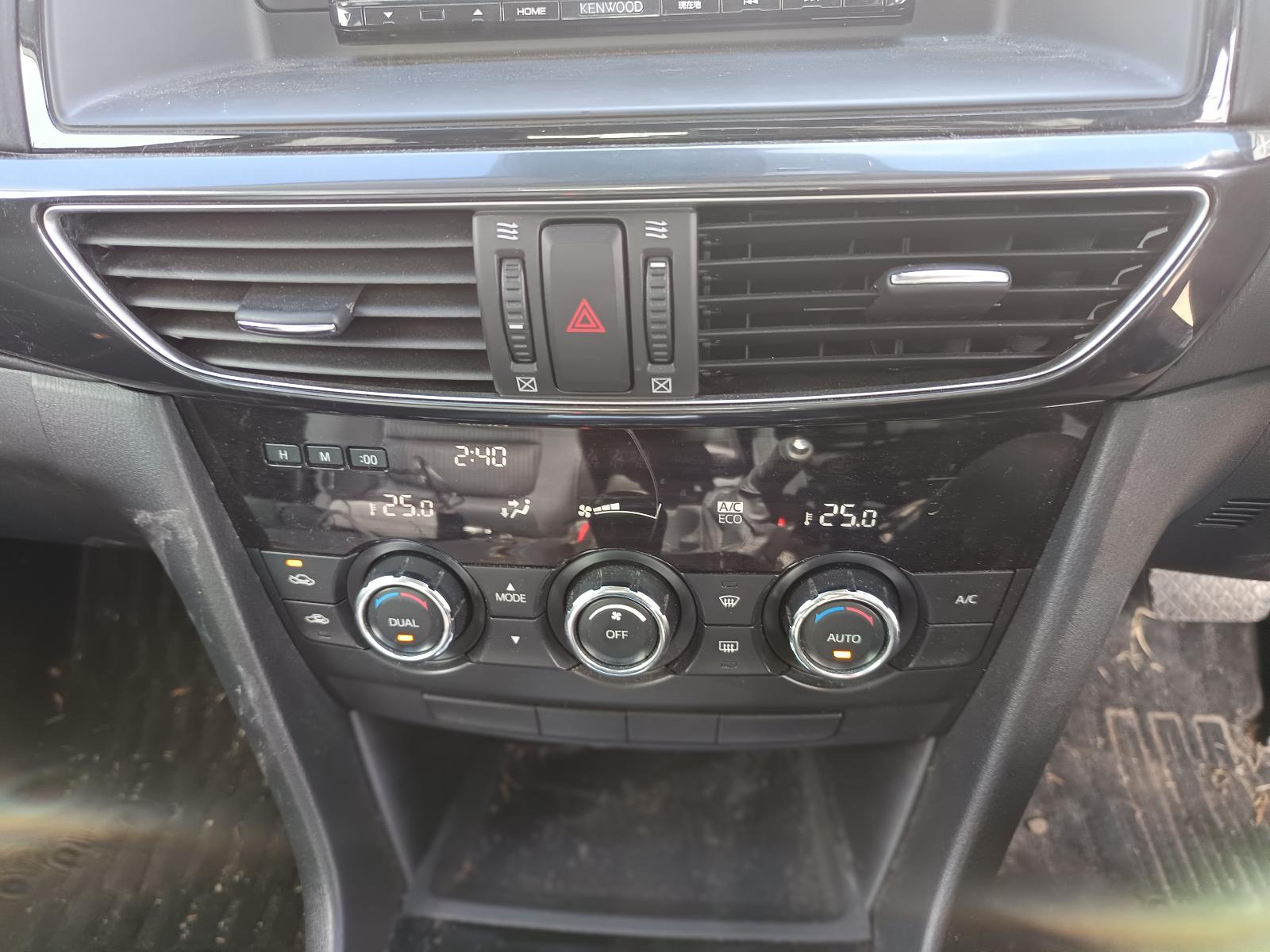 View MAZDA 6 2014   Breaking