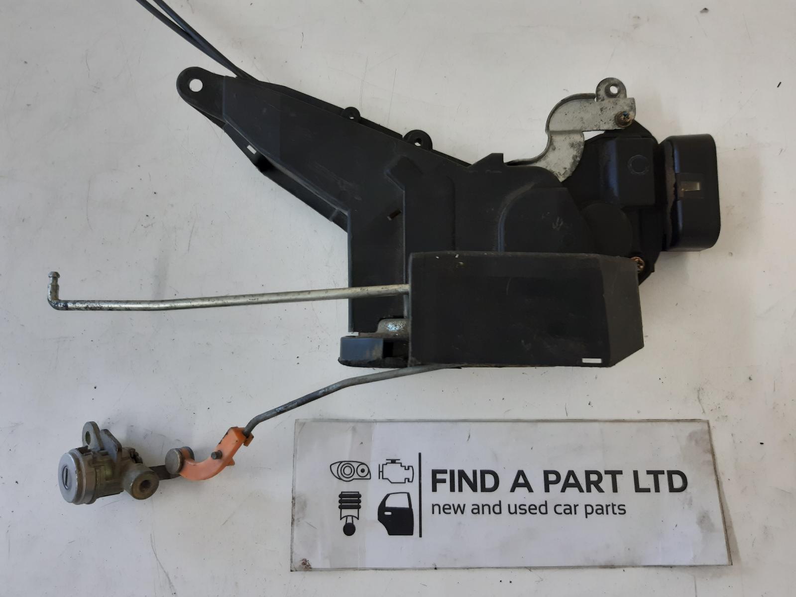 2001 LEXUS IS200/IS300 Door/Boot/Gate Lock Contact us for Photo