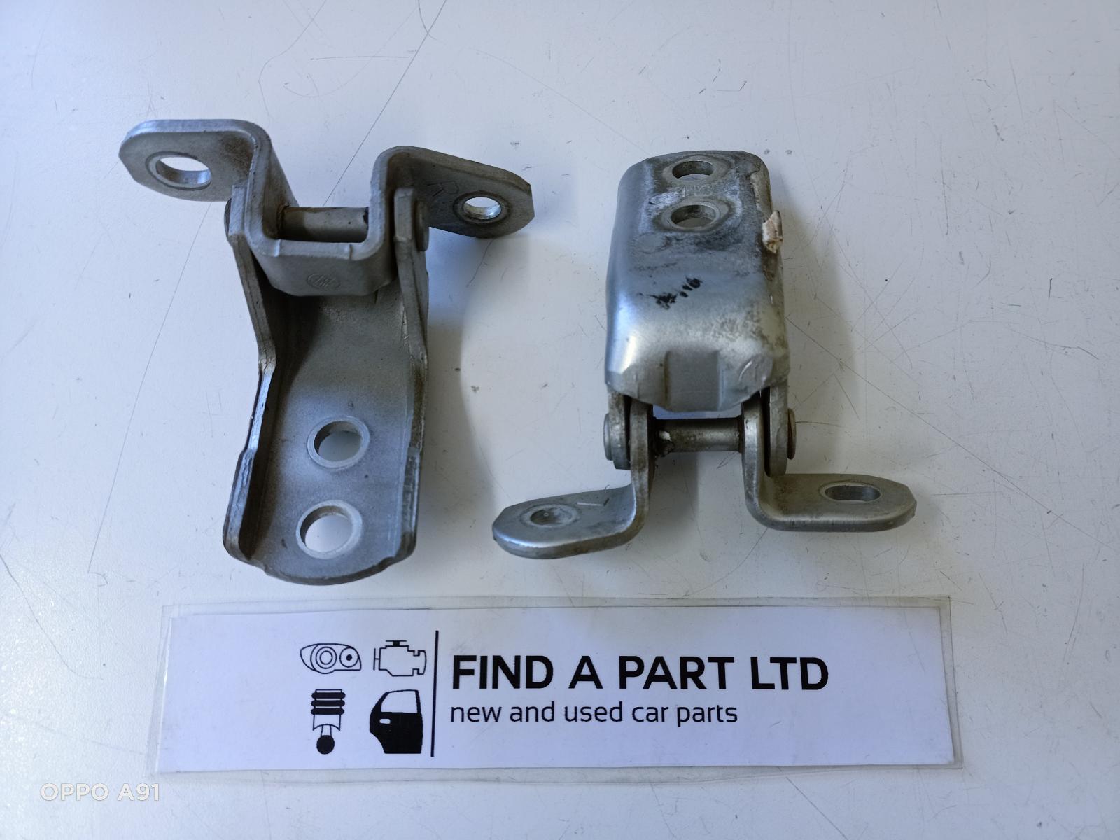 View Auto part Door Hinge/Runner LEXUS IS200/IS300 2001