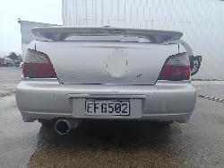 View SUBARU IMPREZA 2002   Breaking