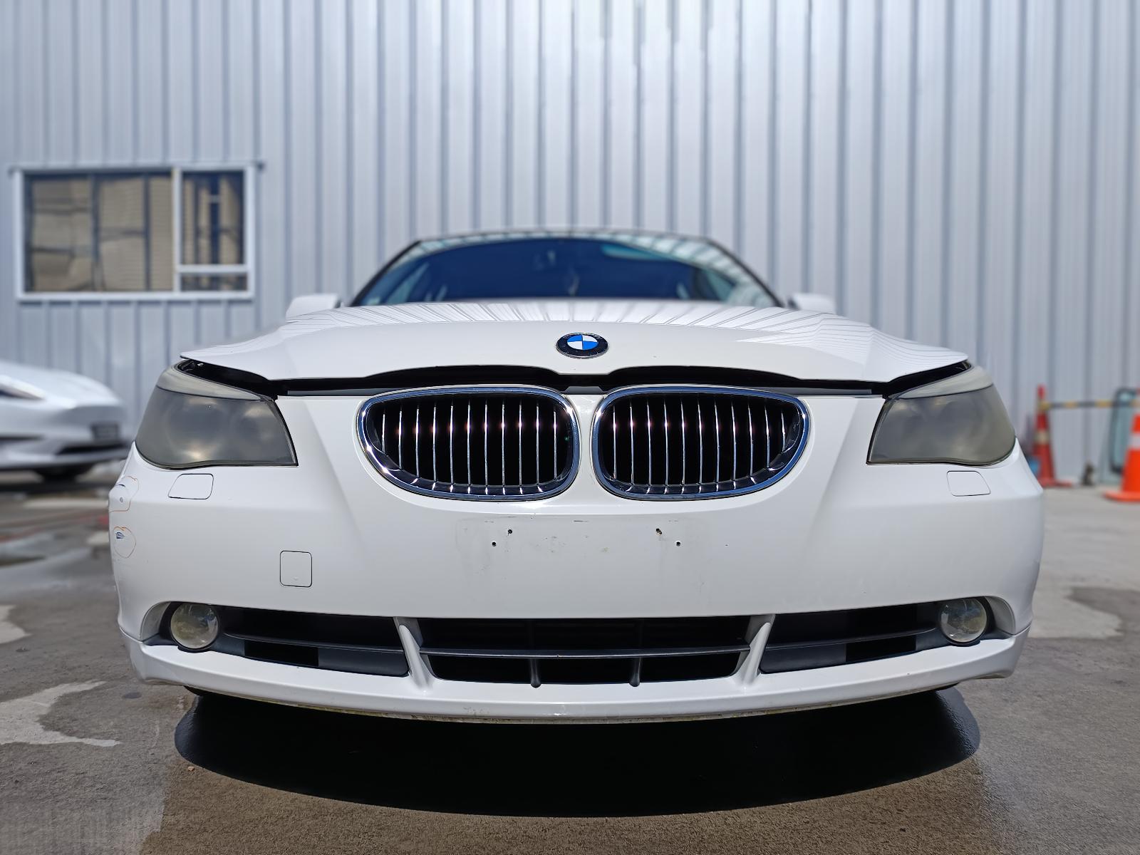 View Auto part Windshield BMW 5 SERIES 2006