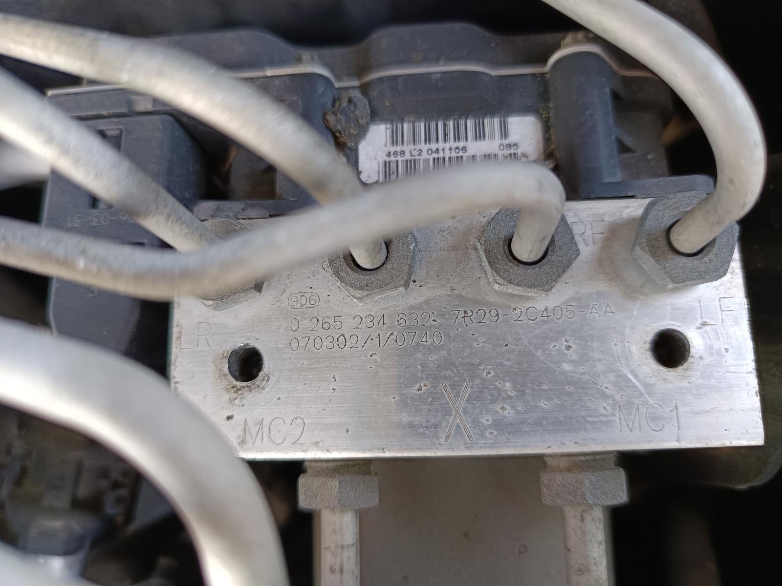 View FORD FALCON 2007   Breaking