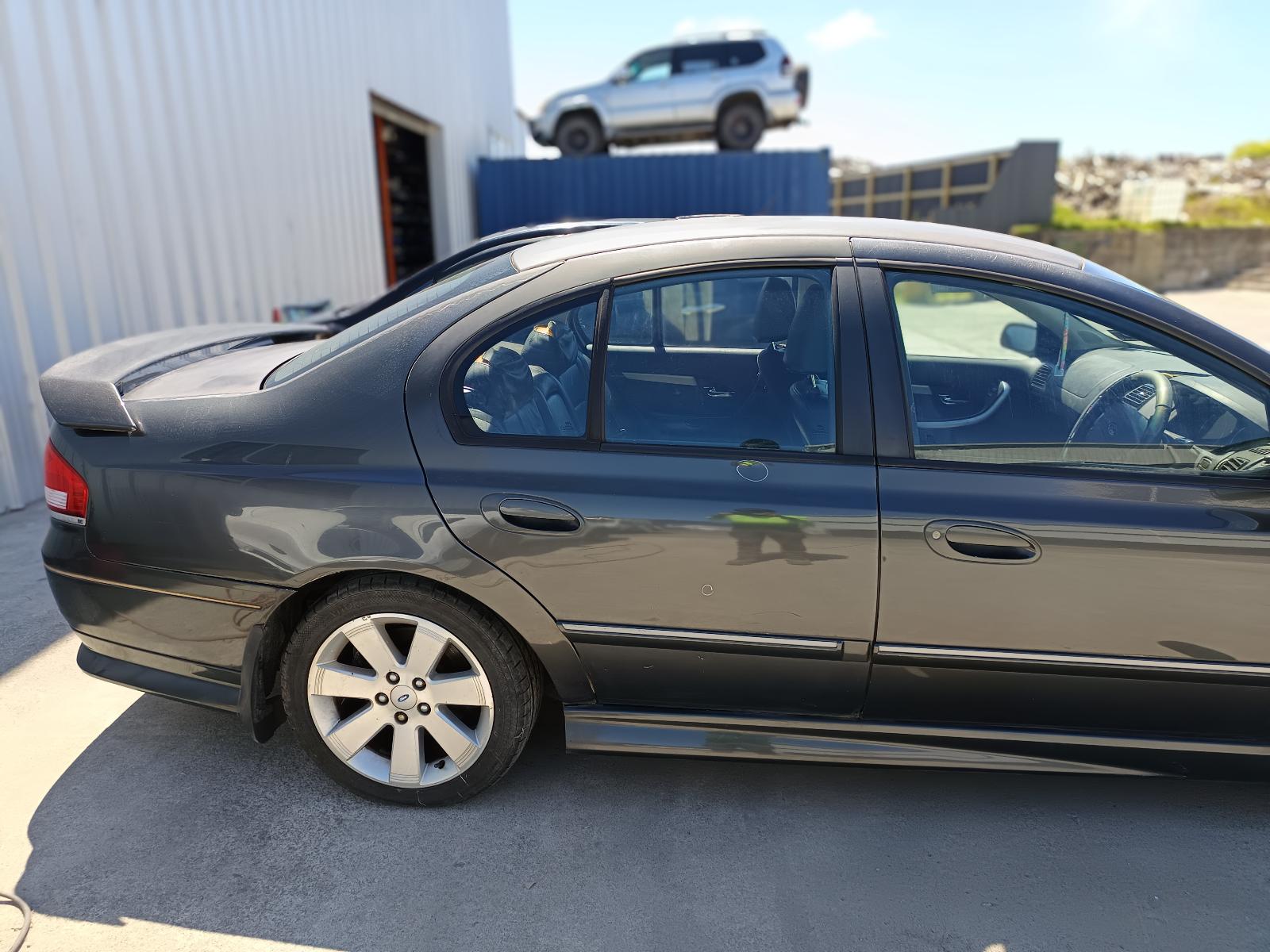 View FORD FALCON 2007   Breaking