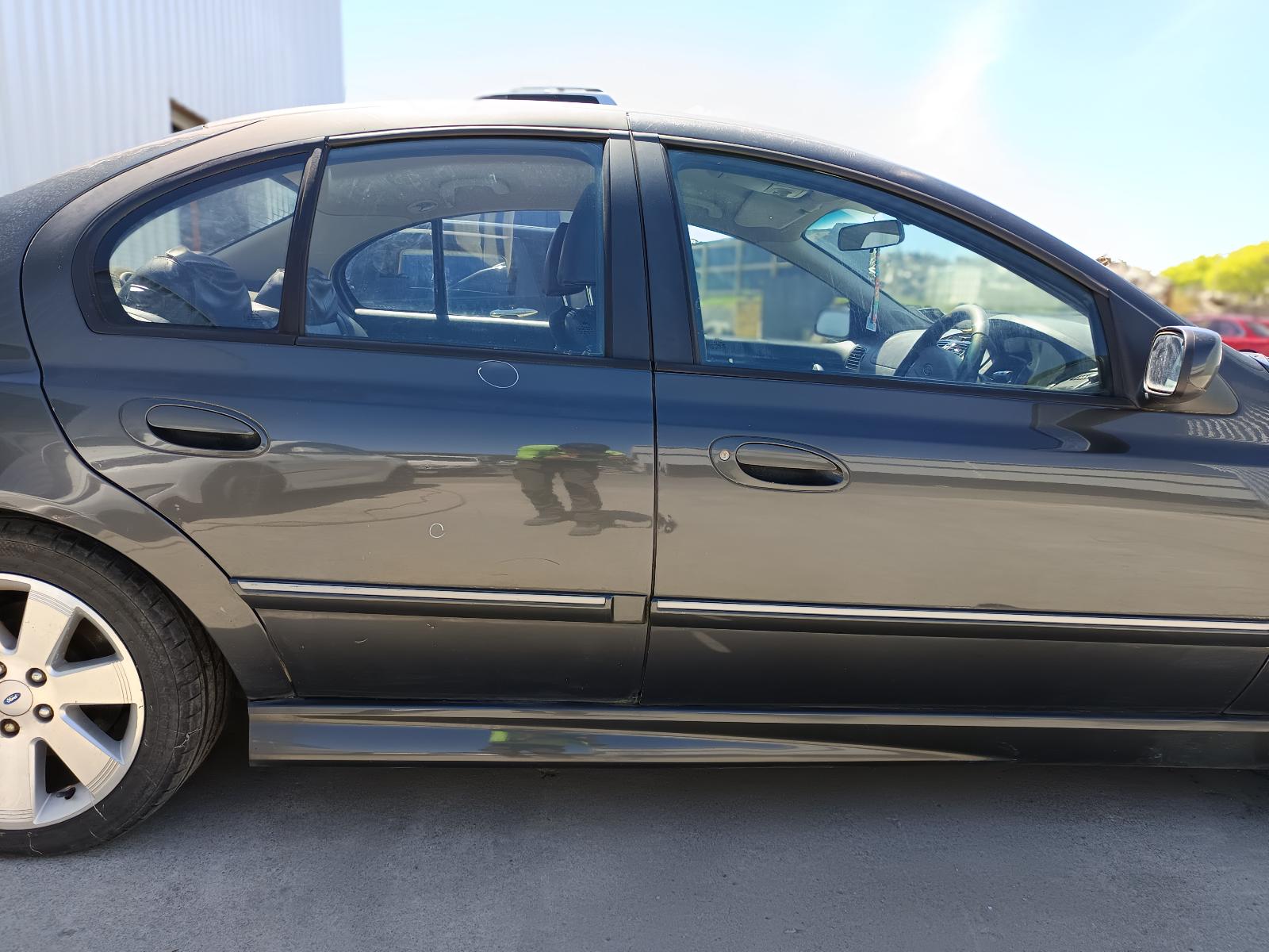 View FORD FALCON 2007   Breaking