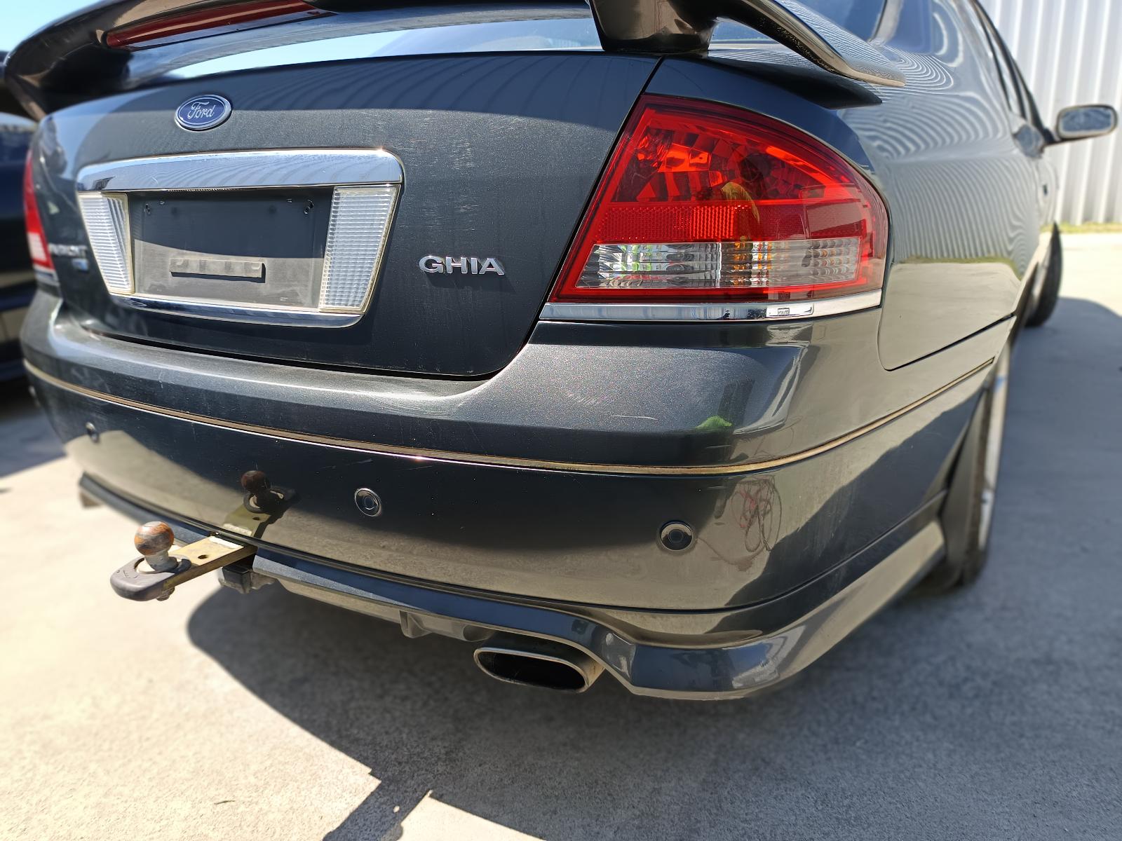 View FORD FALCON 2007   Breaking