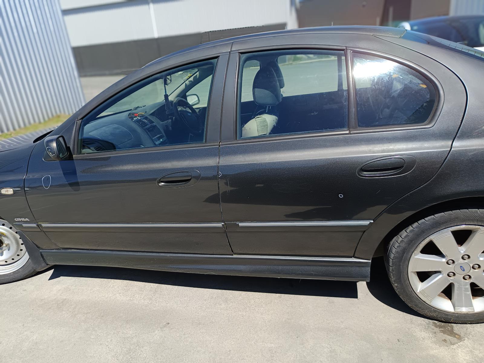 View FORD FALCON 2007   Breaking