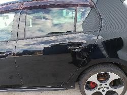 View VOLKSWAGEN GOLF 2011   Breaking