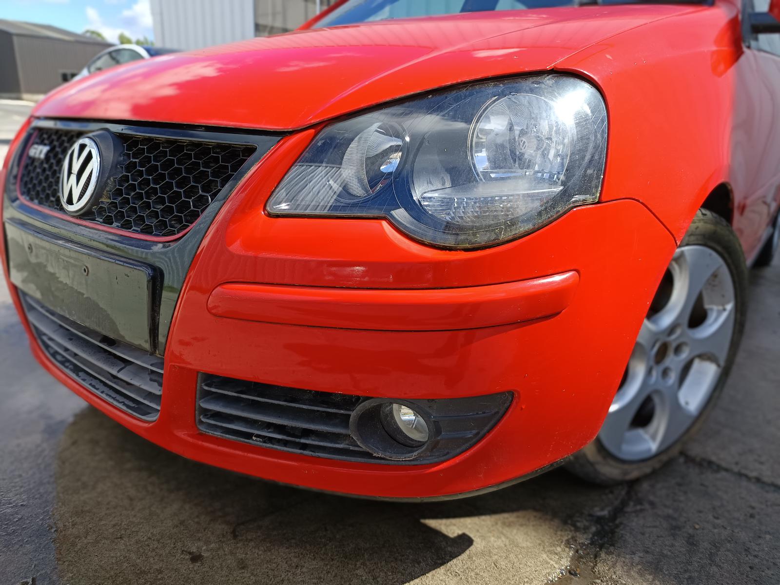 View VOLKSWAGEN POLO 2008   Breaking