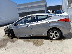 View HYUNDAI ELANTRA 2013   Breaking