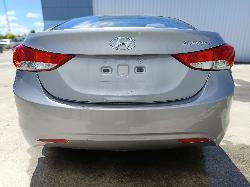 View HYUNDAI ELANTRA 2013   Breaking