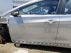 View HYUNDAI ELANTRA 2013   Breaking