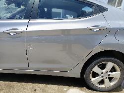View HYUNDAI ELANTRA 2013   Breaking