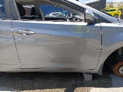 View HYUNDAI ELANTRA 2013   Breaking