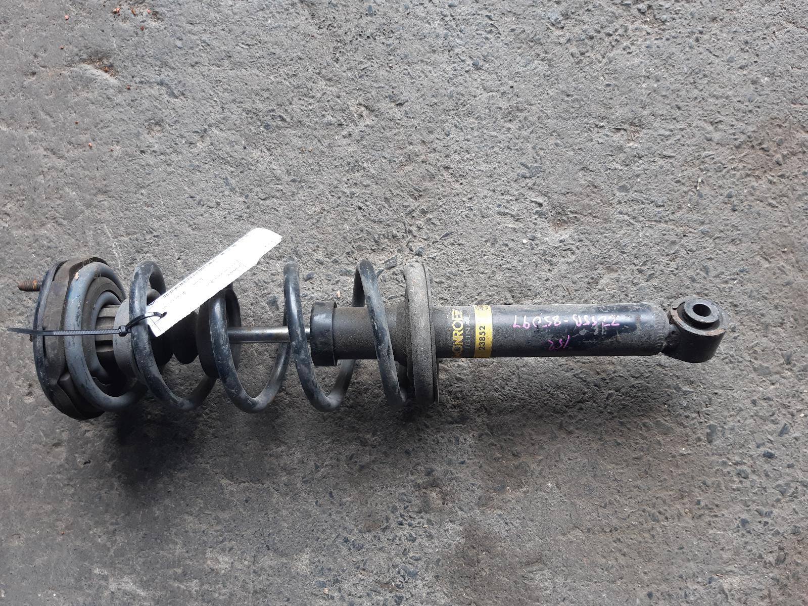 View Auto part Left Rear Strut DATSUN SUNNY 1995