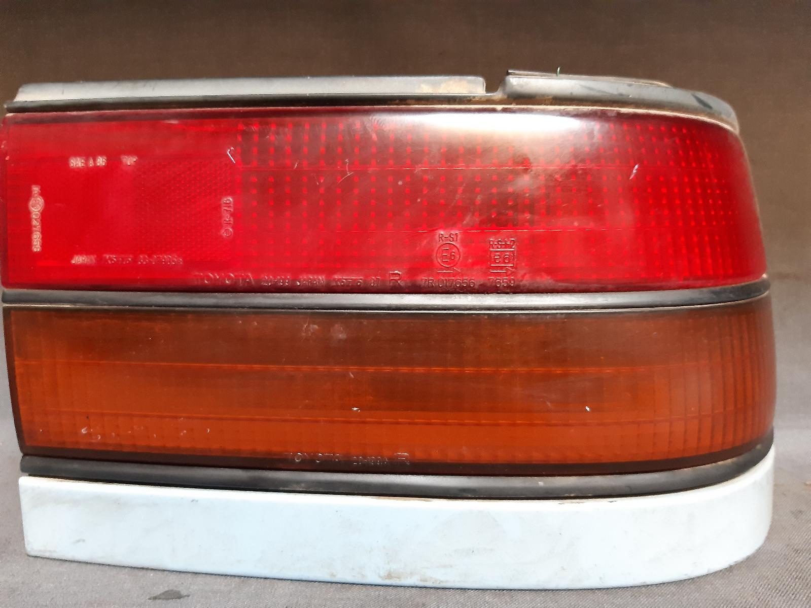 1990 TOYOTA CORONA Right Taillight Contact us for Photo