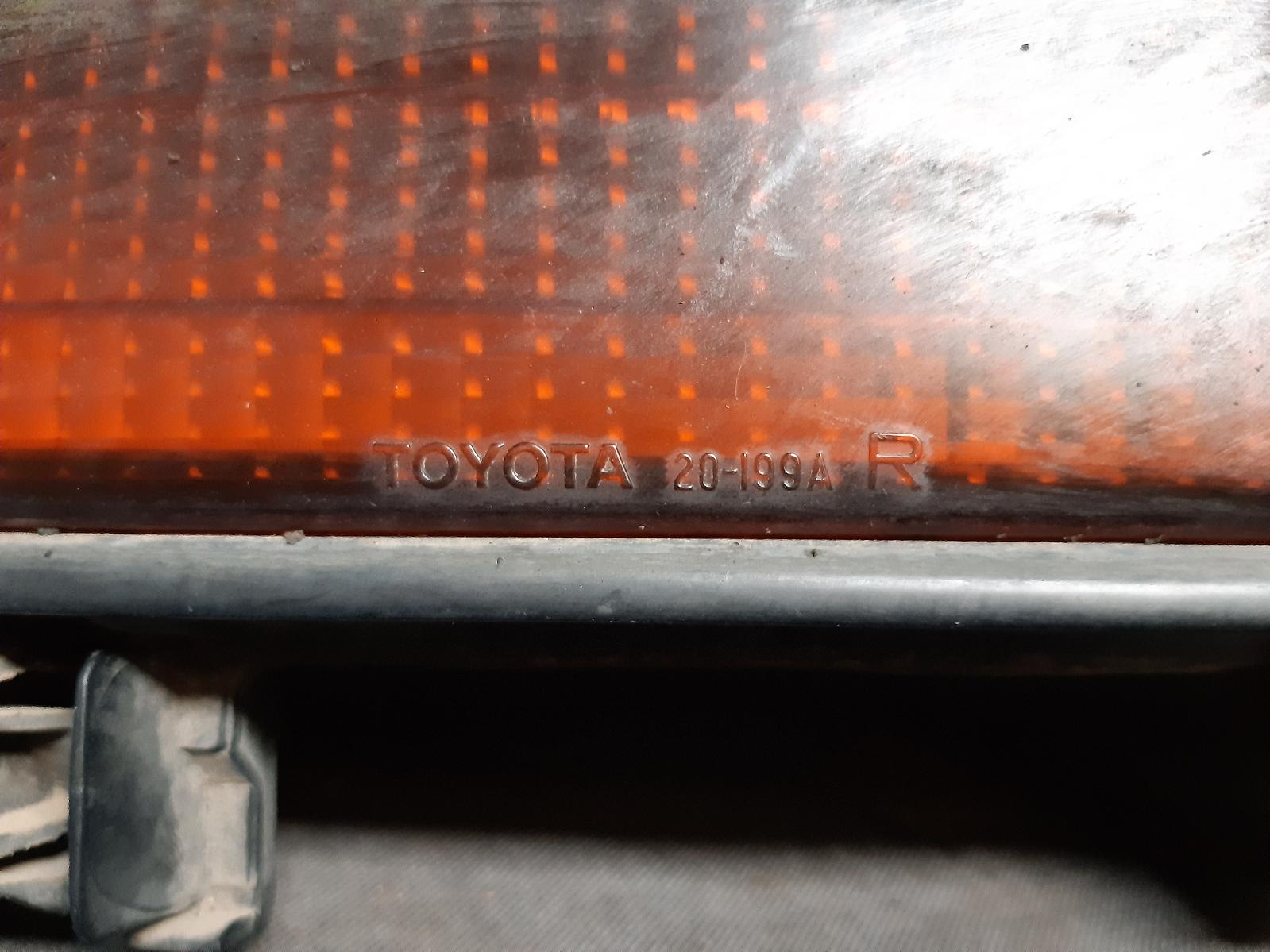 1990 TOYOTA CORONA Right Taillight Contact us for Photo