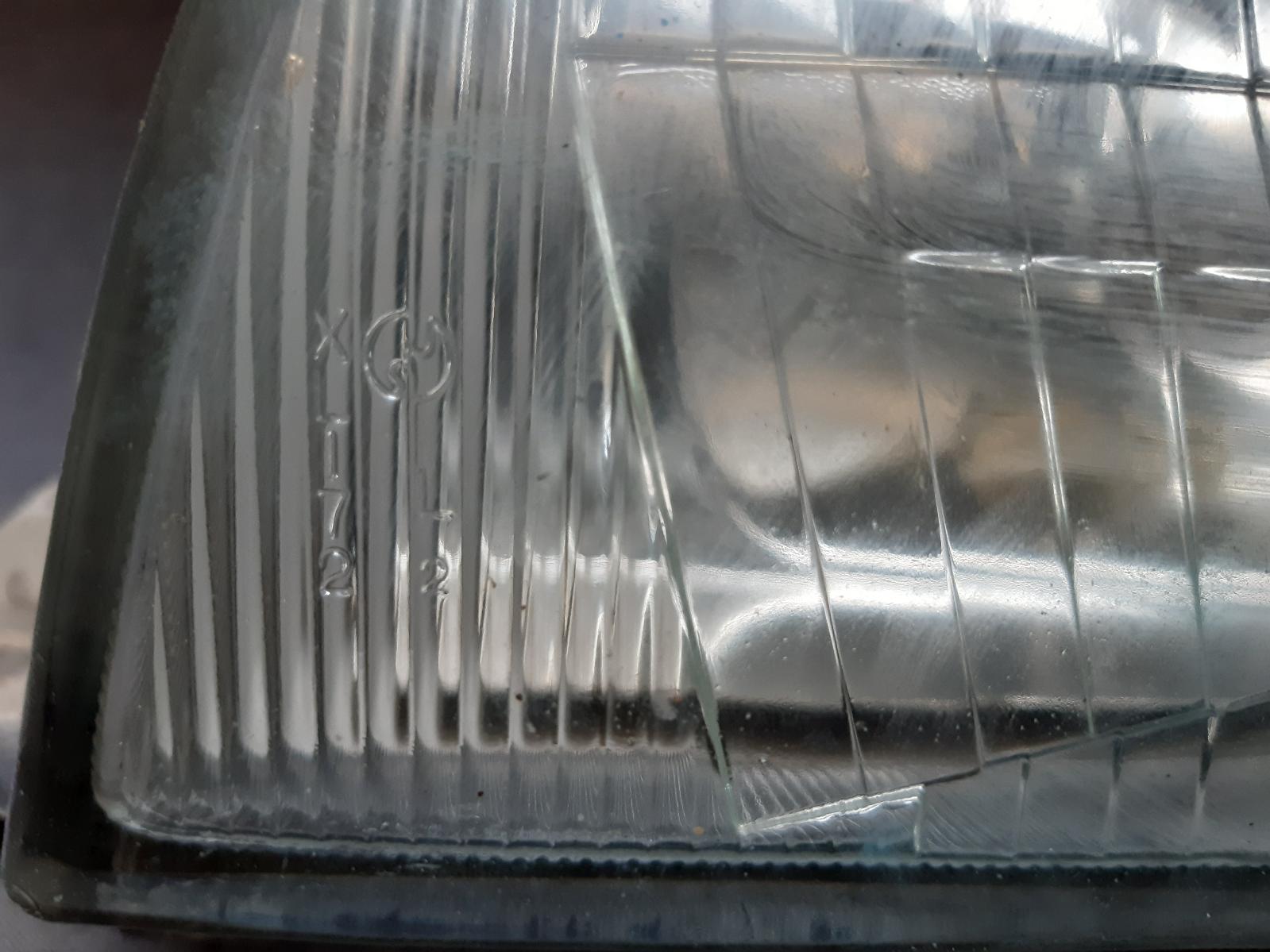 1990 TOYOTA CORONA Left Headlamp Contact us for Photo
