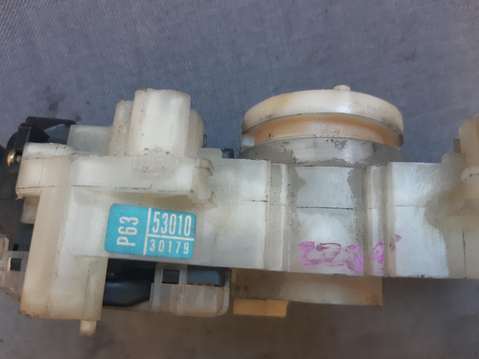 2001 LEXUS IS200/IS300 Combination Switch Contact us for Photo