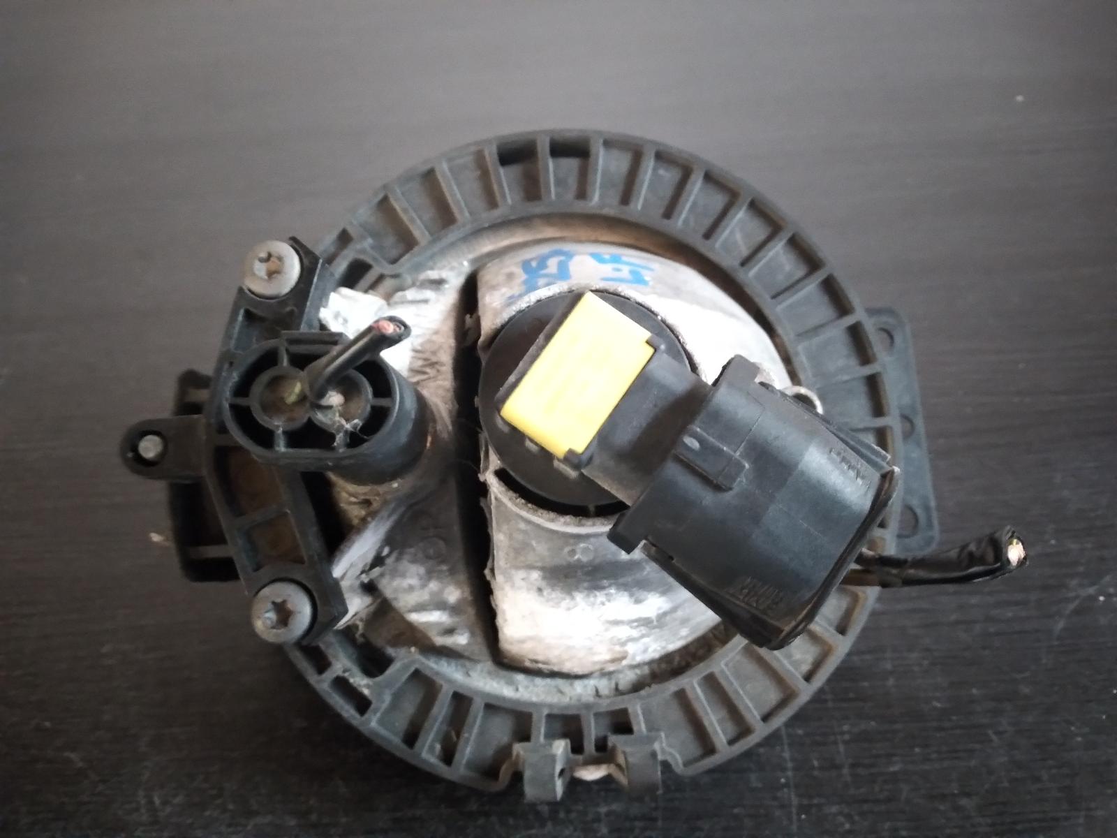 2009 MINI COOPER Left Indicator/Fog/Side Contact us for Photo
