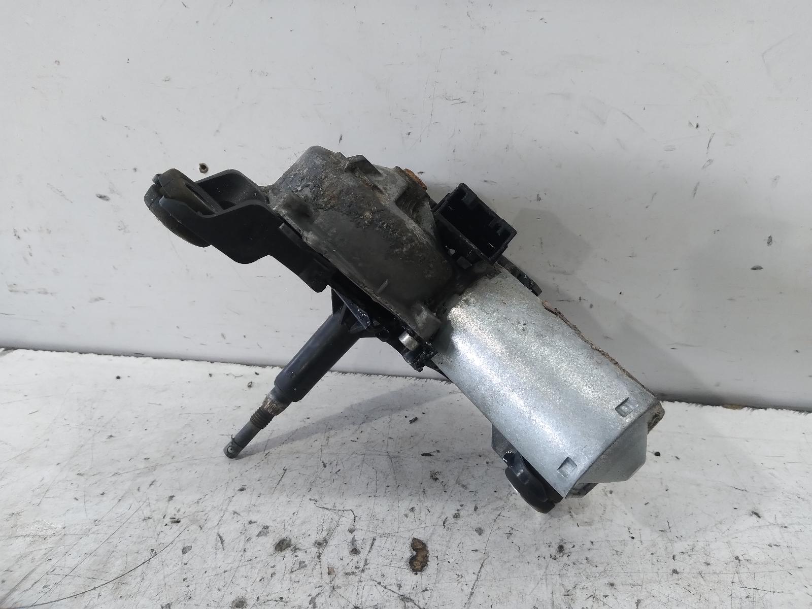 2009 MINI COOPER Wiper Motor Contact us for Photo