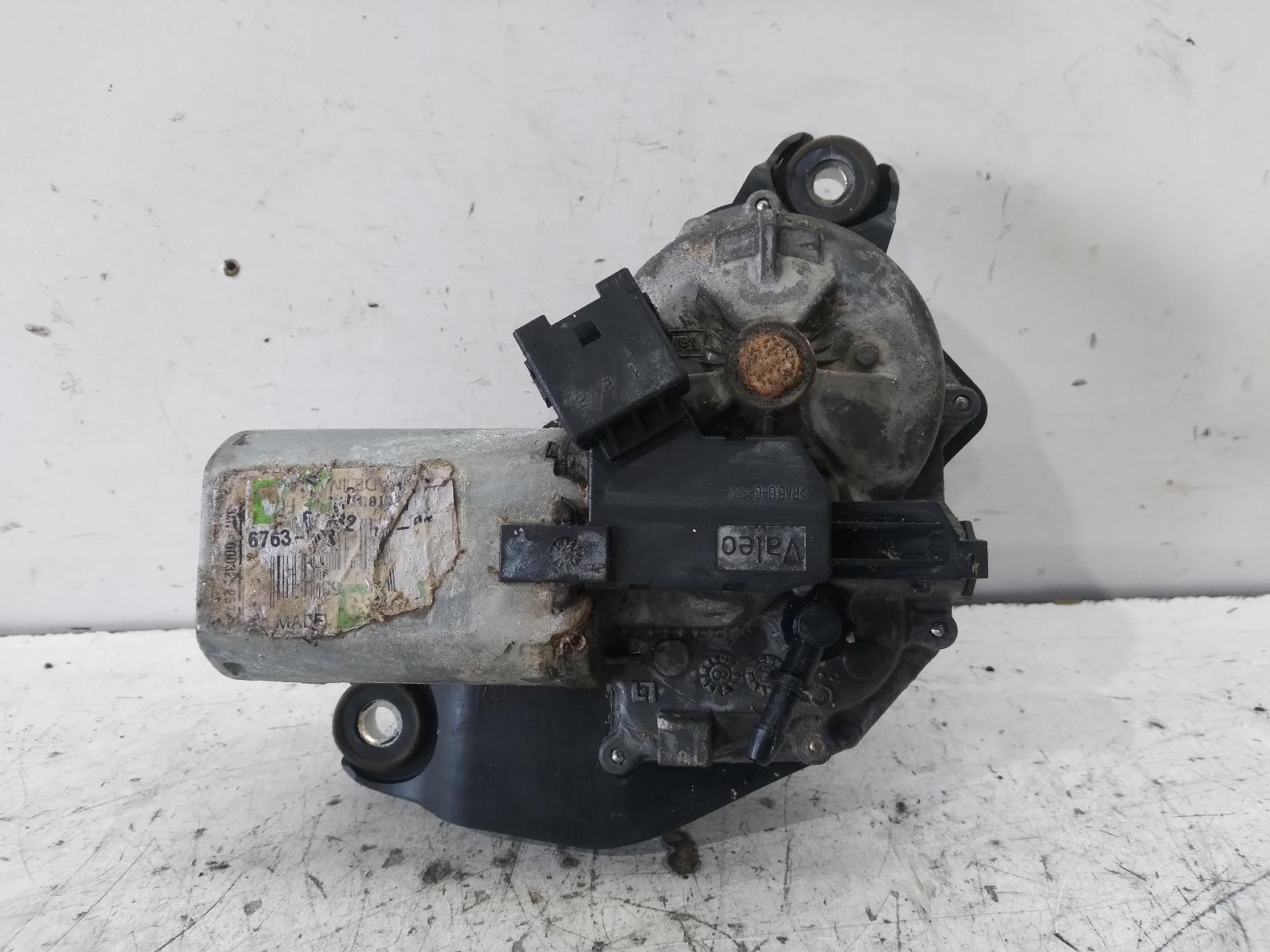 2009 MINI COOPER Wiper Motor Contact us for Photo