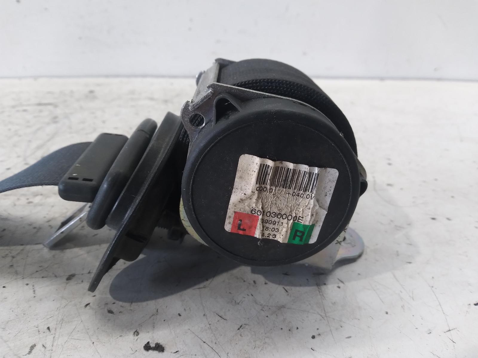 2009 MINI COOPER Seatbelt/Stalk Contact us for Photo