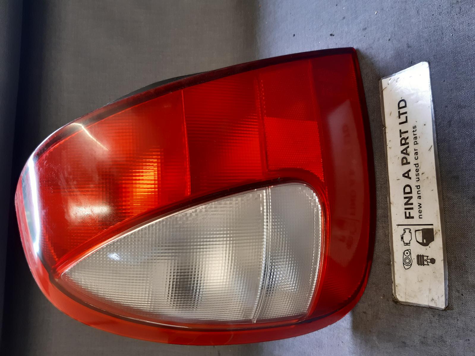 View Auto part Left Taillight DAEWOO NUBIRA 1999