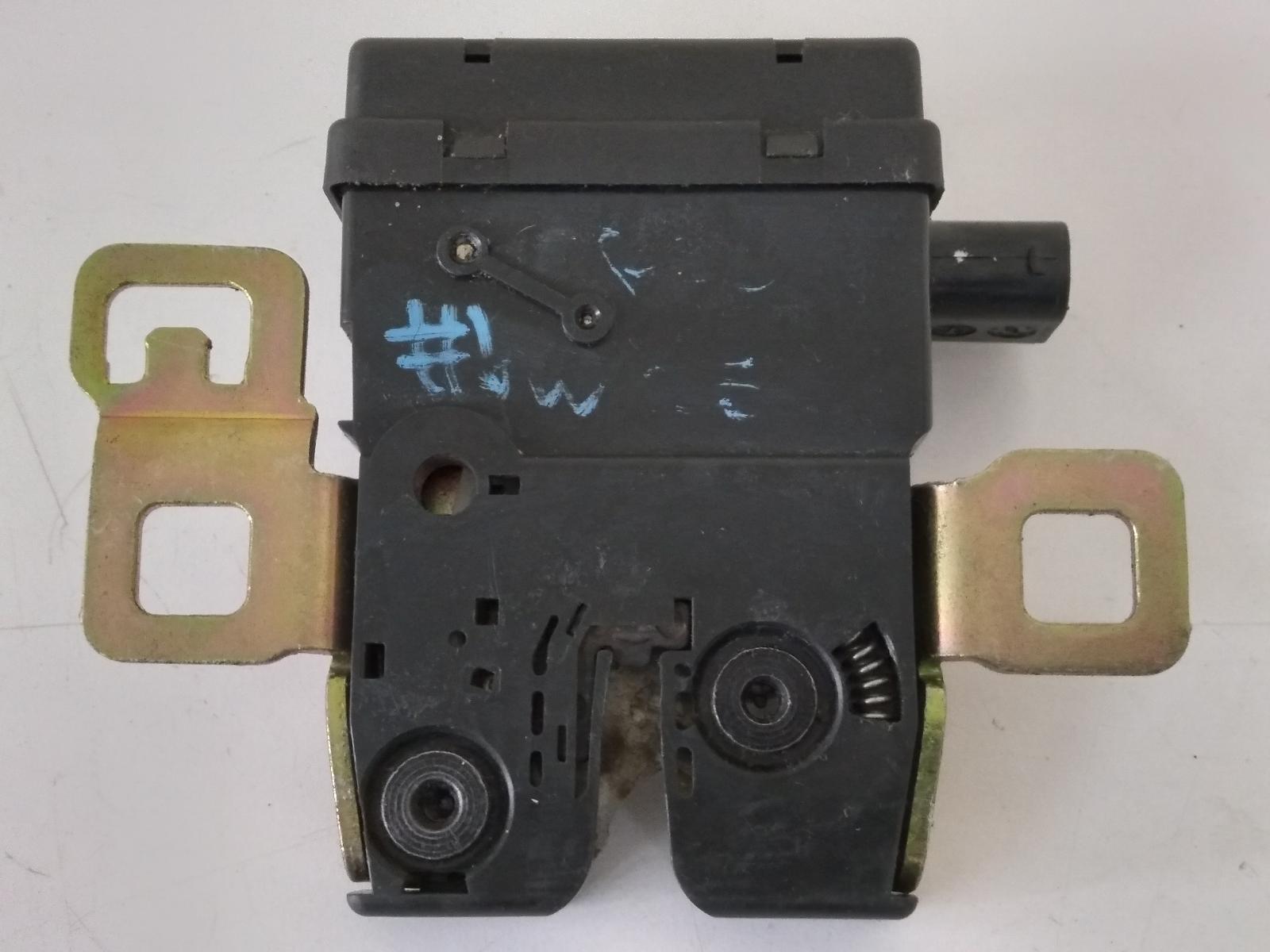 2006 MINI COOPER Door/Boot/Gate Lock Contact us for Photo
