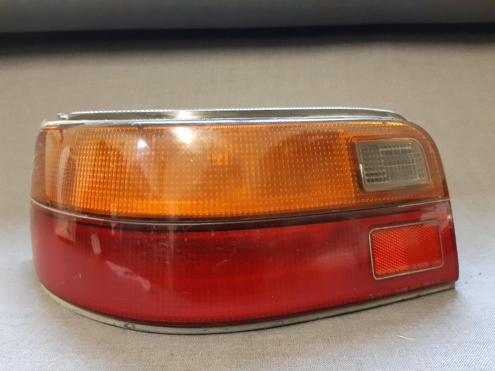 1991 TOYOTA COROLLA Left Taillight Contact us for Photo