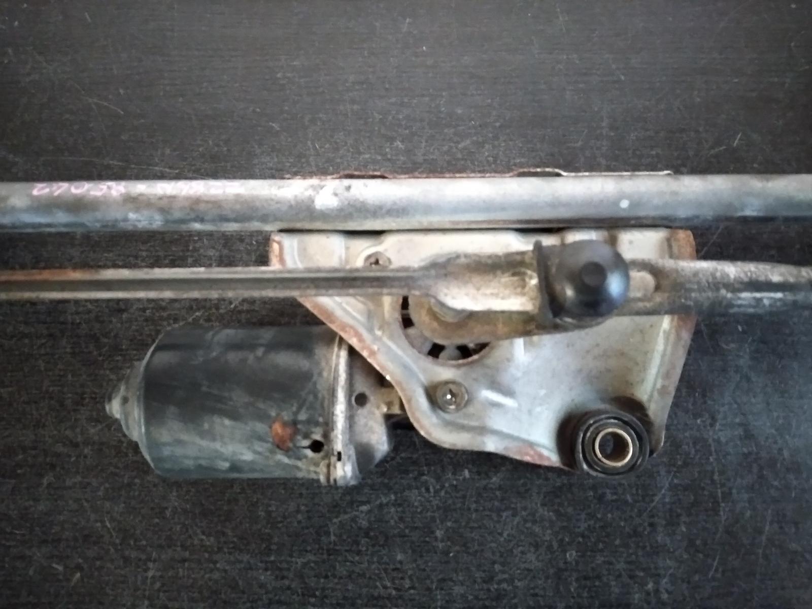 1999 LEXUS IS200/IS300 Wiper Linkage Contact us for Photo