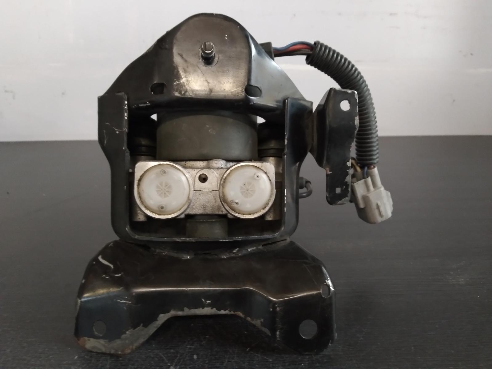 1996 TOYOTA COROLLA Abs Pump/Modulator Contact us for Photo
