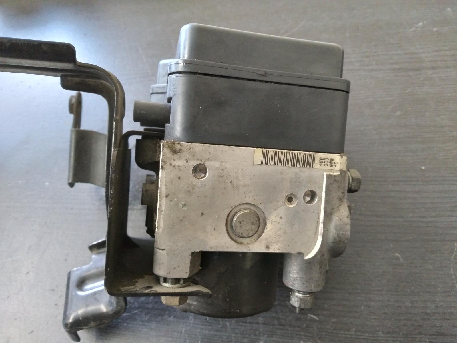 2003 TOYOTA CALDINA Abs Pump/Modulator Contact us for Photo