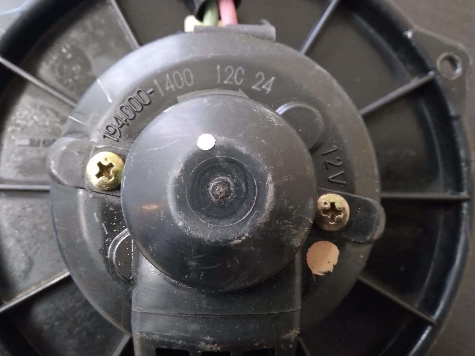 1997 SUZUKI VITARA Heater Fan Motor Contact us for Photo